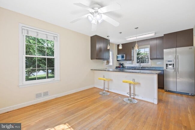 Building Photo - 5601 Wyngate Dr Rental