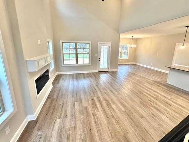 Photo - Now Leasing a 5-Bedroom 3 Bath Home In Cordova off of Houston Levee and Walnut Grove