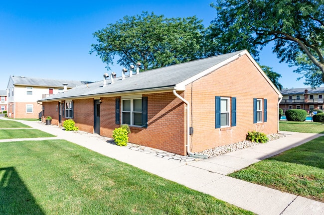 Leasing Office