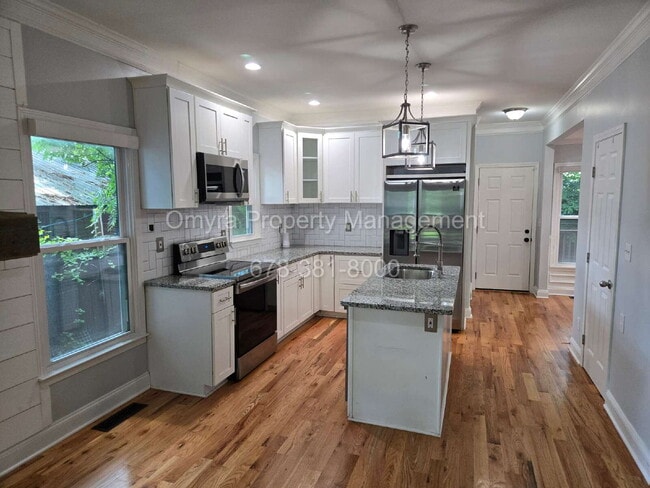 Photo - Gorgeous 3 Bedroom House in Atlanta!