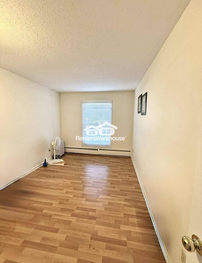 Photo - 918 9th Ave S Unit Apt 4