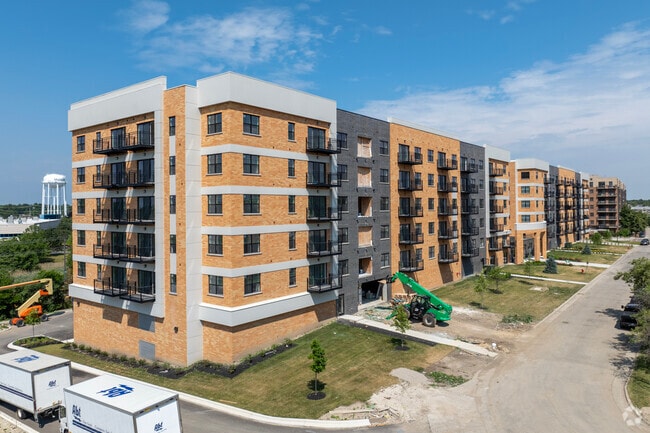 Alterno - Cardinal Square - Building C