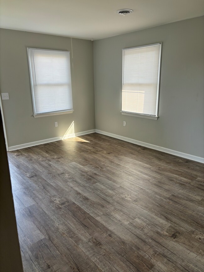 Photo - 753 Bluff City Hwy Unidad A2