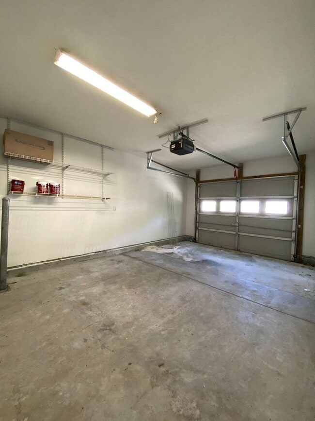 Photo - Adorable 3 Bedroom 3 Bath in Preston Green