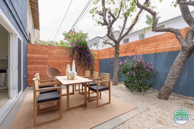 Photo - 3720 Midvale Ave