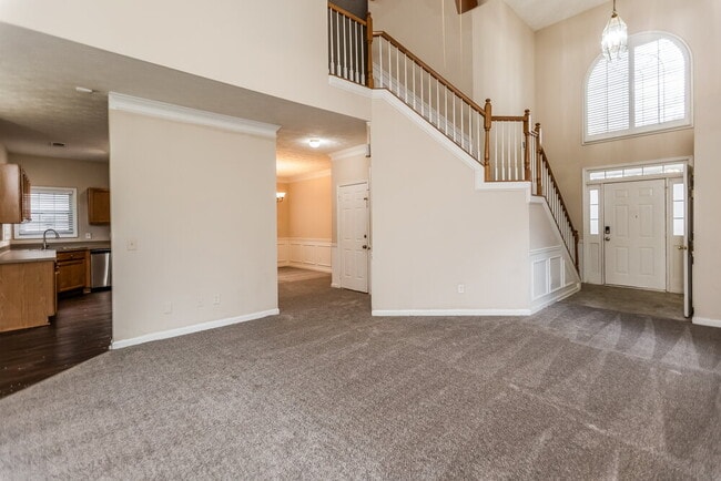 Photo - 169 Weatherstone Dr