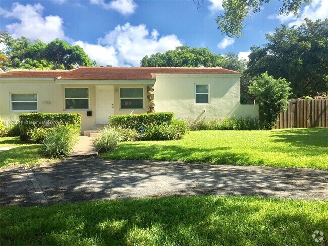 Building Photo - 1155 NE 119th St Rental