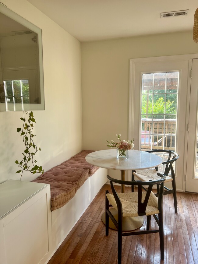 Photo - 816 Crescent Hill Rd