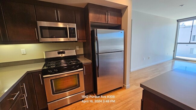 Photo - 1842 Purdue Ave