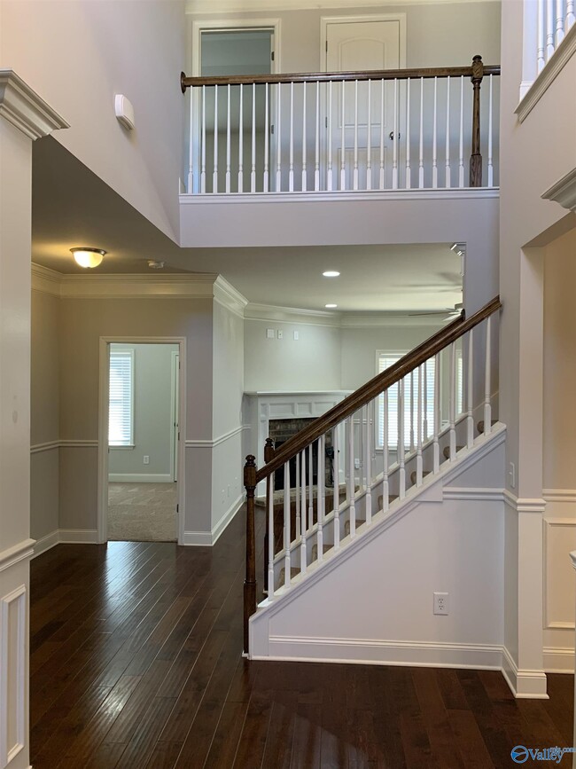 Photo - 517 Balsam Terrace Way