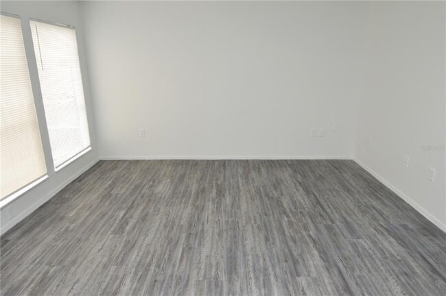 Photo - 5004 Castile Pl Unit 463