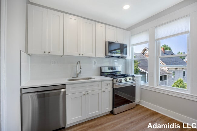 Photo - 21 Magnus Ave Unit 1