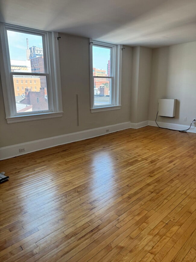Photo - 1008 Spruce St Unit 61