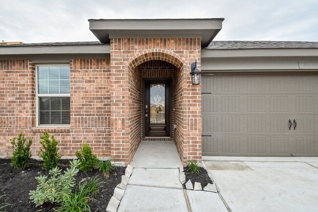 Photo - 1427 Central Heights Dr