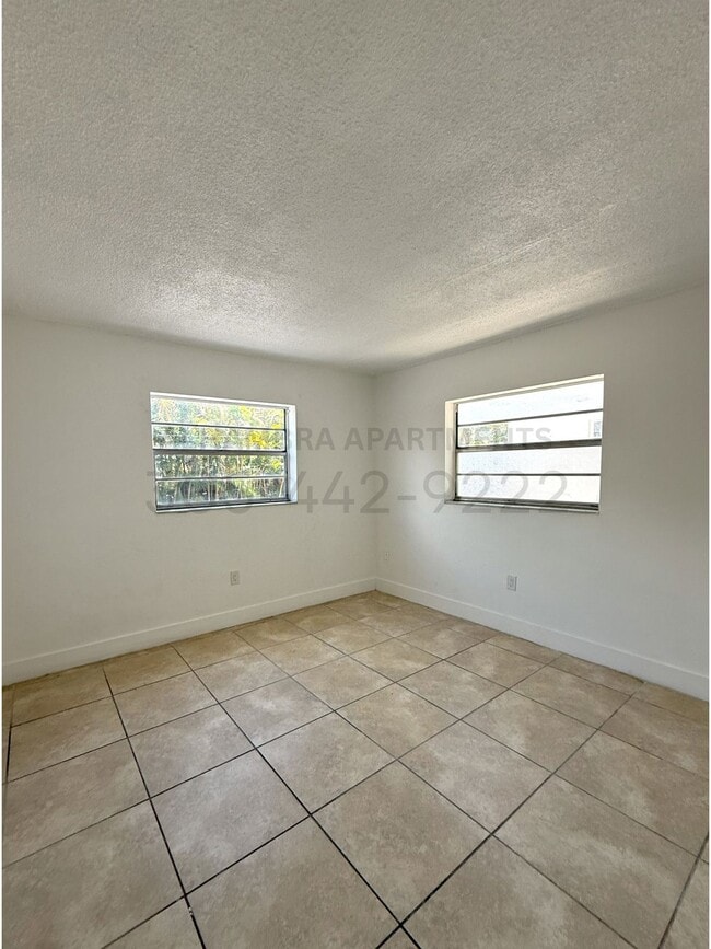 Bedroom - Alhambra Apartments