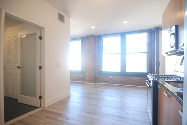 Photo - 460 S Spring St Unit 608