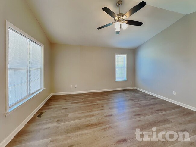 Photo - 2451 Jimmy Carter Way