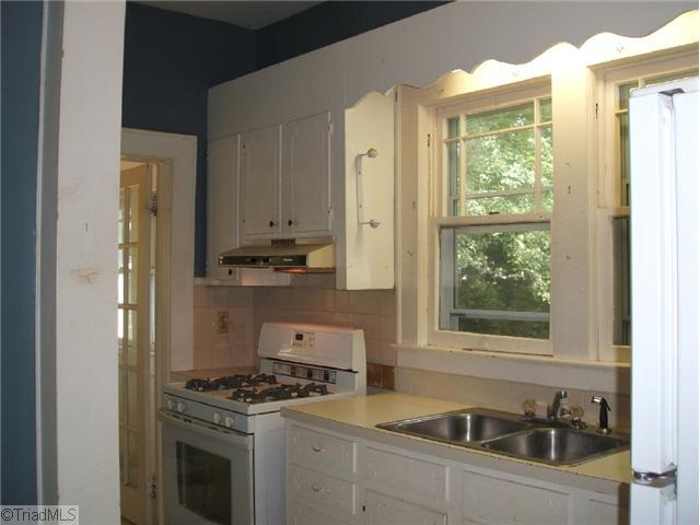 Photo - 603 Miller St