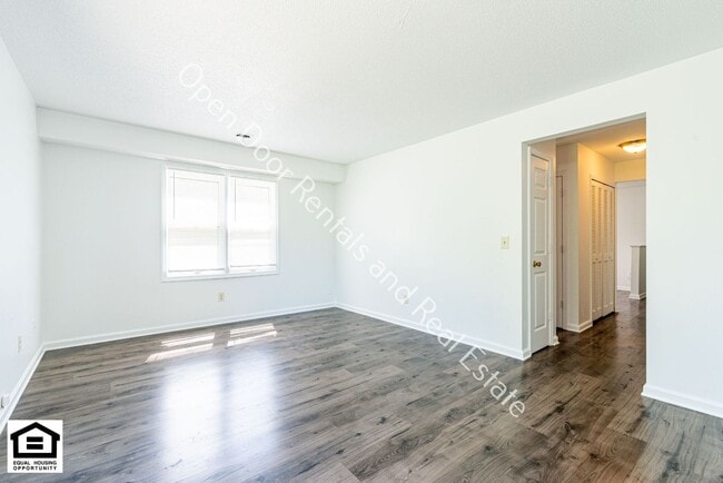 Photo - 5005/5007 Vermont Ln. Unit 5007 Vermont Ln.