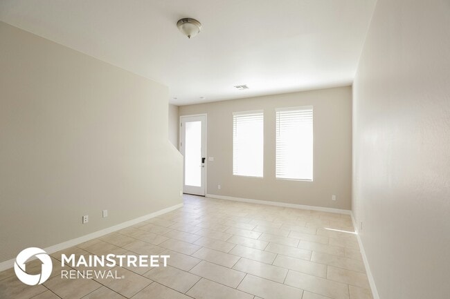 Photo - 2000 N 36th St