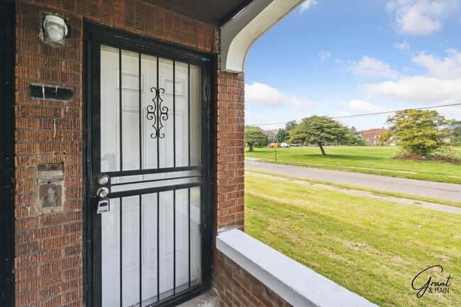 Photo - 3813/3815 W Euclid - JL Schneider LLC Unit 3813 W Euclid, Upper