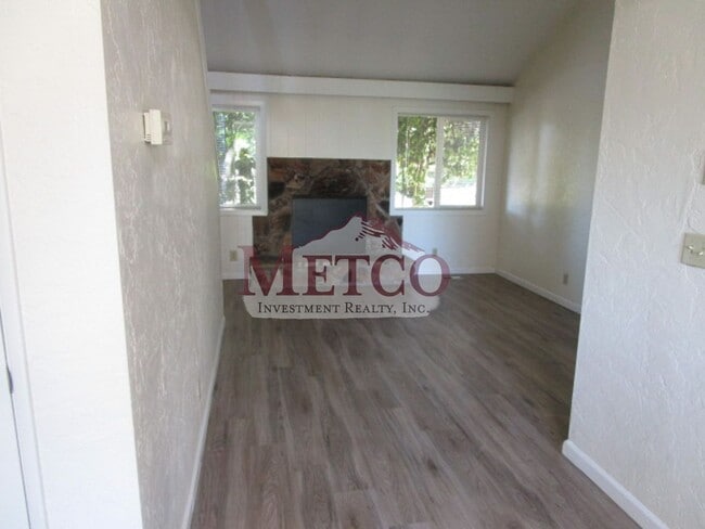 Photo - 16701 Unit 222