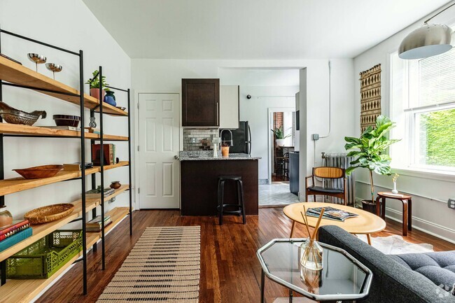Building Photo - Brainard Rental