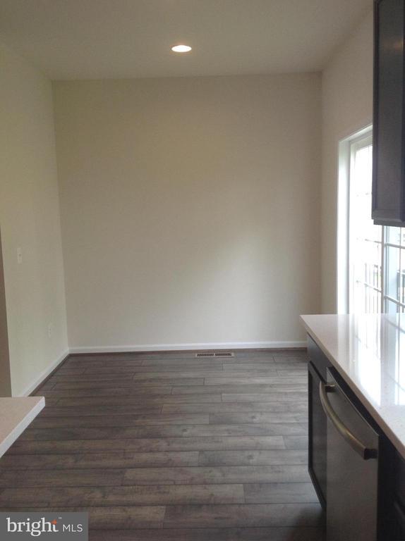 Photo - 204 Upper Brook Terrace