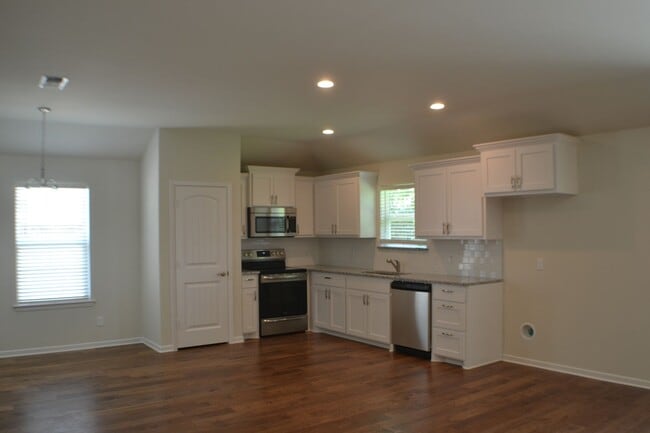 Photo - House for Lease in Sherman