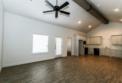 Photo - "First Full Month's Rent Free! Spacious & ...
