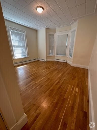 Building Photo - 278 Harvard St Unit 4 Rental