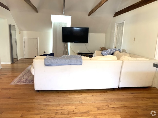 Building Photo - 7100 Zimpel St Unit C Rental