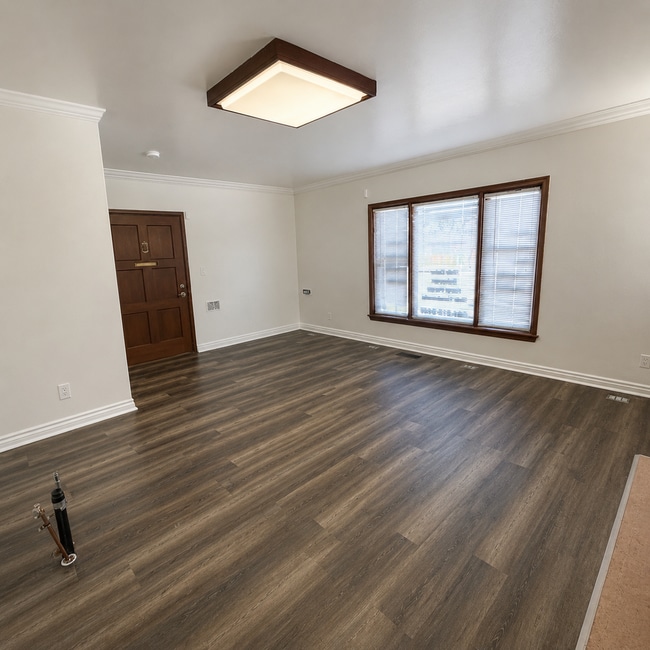 Photo - 211 H St Unit 211 H st A