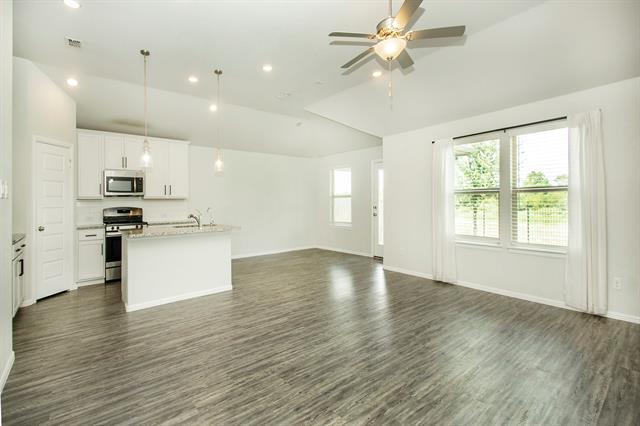 8840 Landergin Mesa Dr