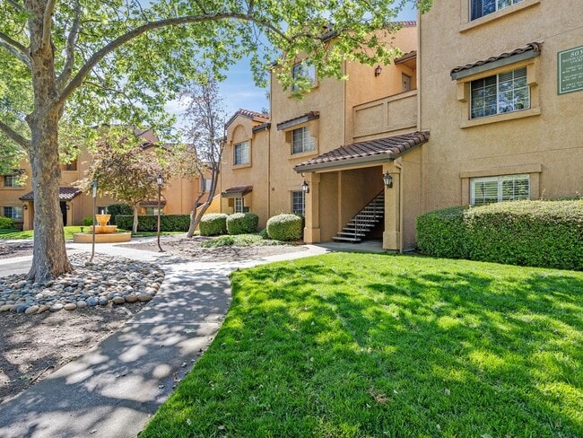 Building Photo - 805 Watson Canyon Ct Unit 160 Rental