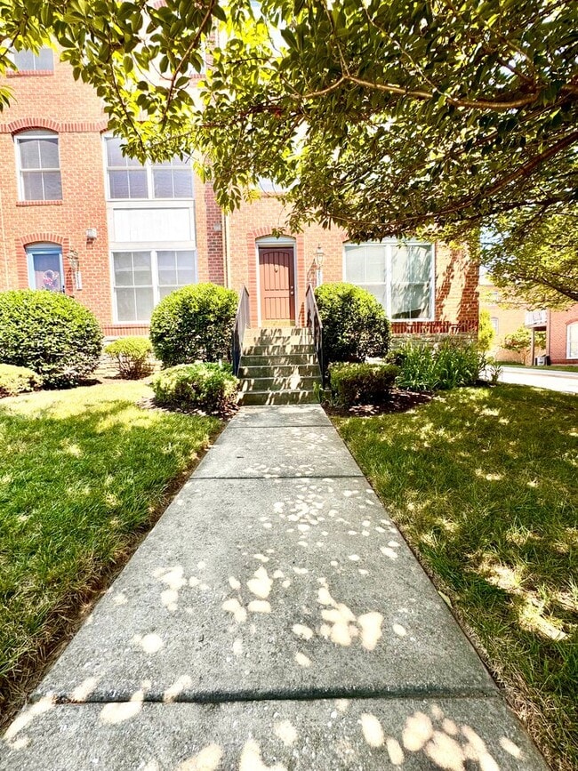 2062 Clipper Park Rd