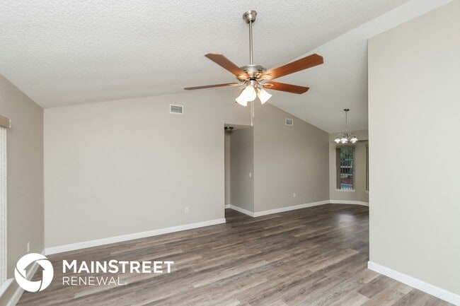 Photo - 2059 Allegheny Cir