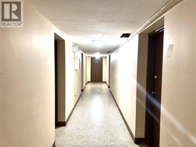 Photo - 2035 University Ave W Unit 101