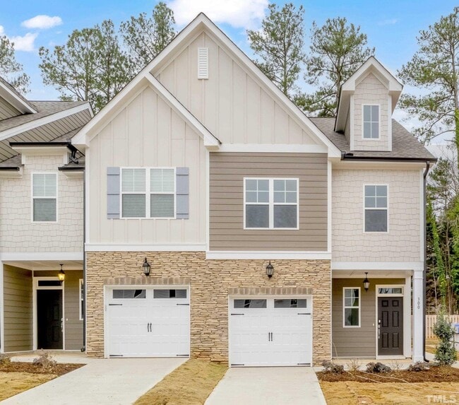 Photo - 300 Conrad Ln