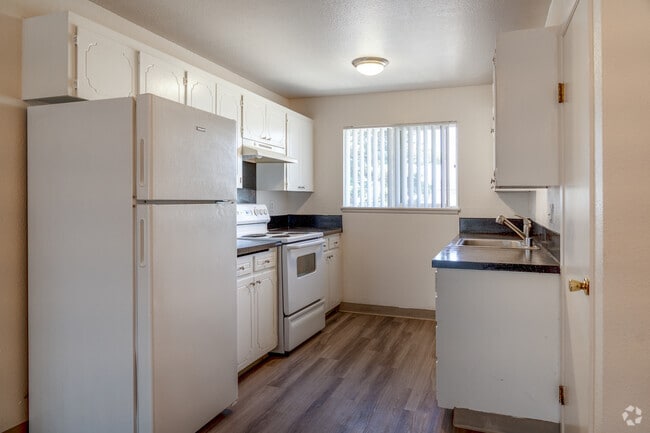 Interior Photo - Rockwood Terrace Rental