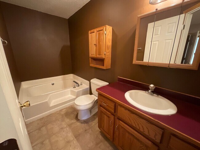Photo - Cute and Spacious 3 bedroom 2 bath Home Wi...