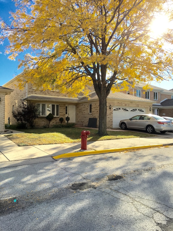 Building Photo - 6517 W Belle Plaine Ave Rental
