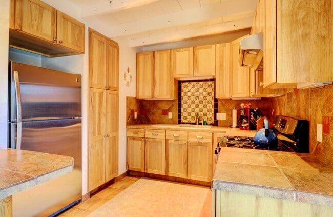 Photo - CalledeArroyo2160 Unit West Side