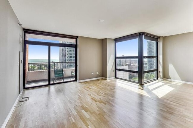 Photo - 1160 S Michigan Ave Rental