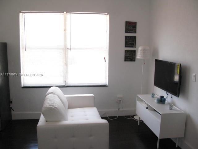 Photo - 900 Jefferson Ave Unit 4