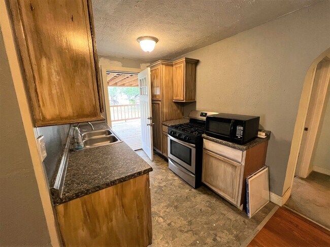 Photo - 1713 Ordway St Casa