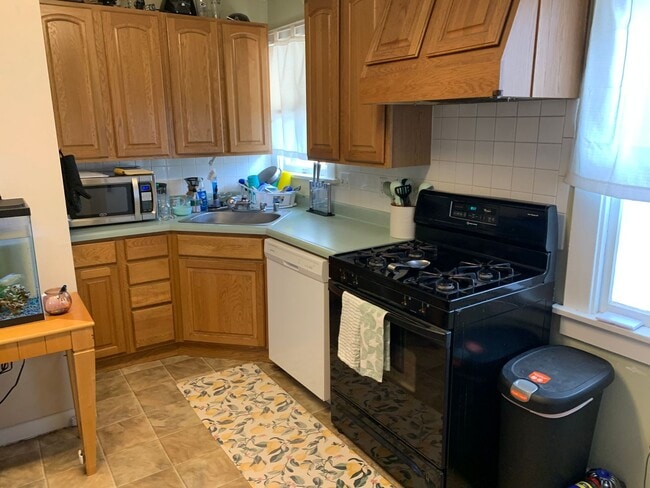 Photo - 2025 9th Ave Unit 1/2