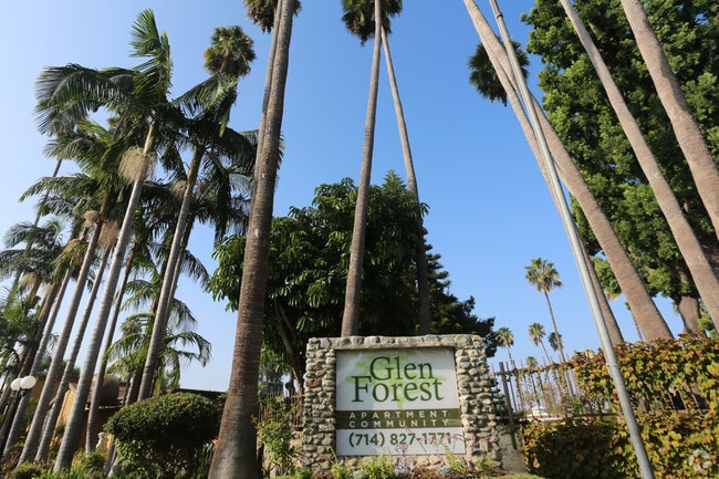 Photo - Glen Forest Apartments