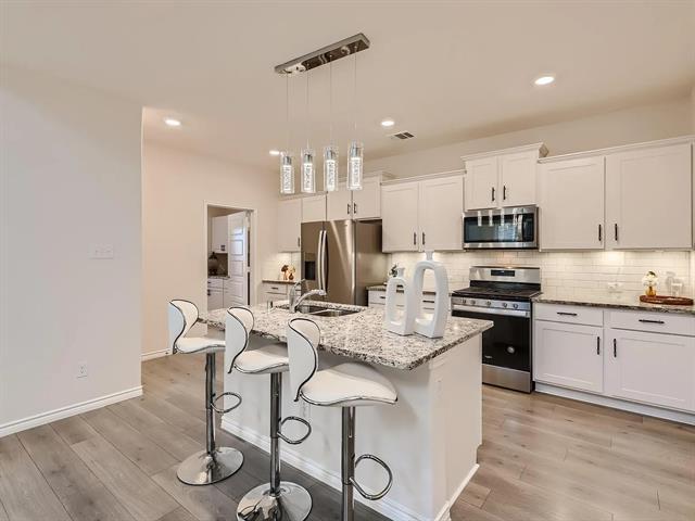 Photo - 1533 Bennington Ln