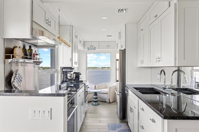 Photo - 3230 S Ocean Blvd Unidad 3230